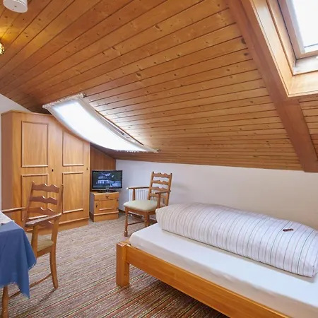Alter Ziehbrunnen Guest house